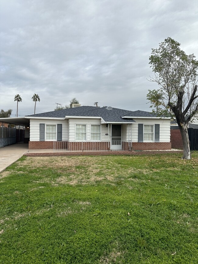 Photo - 1809 N Laurel Ave House