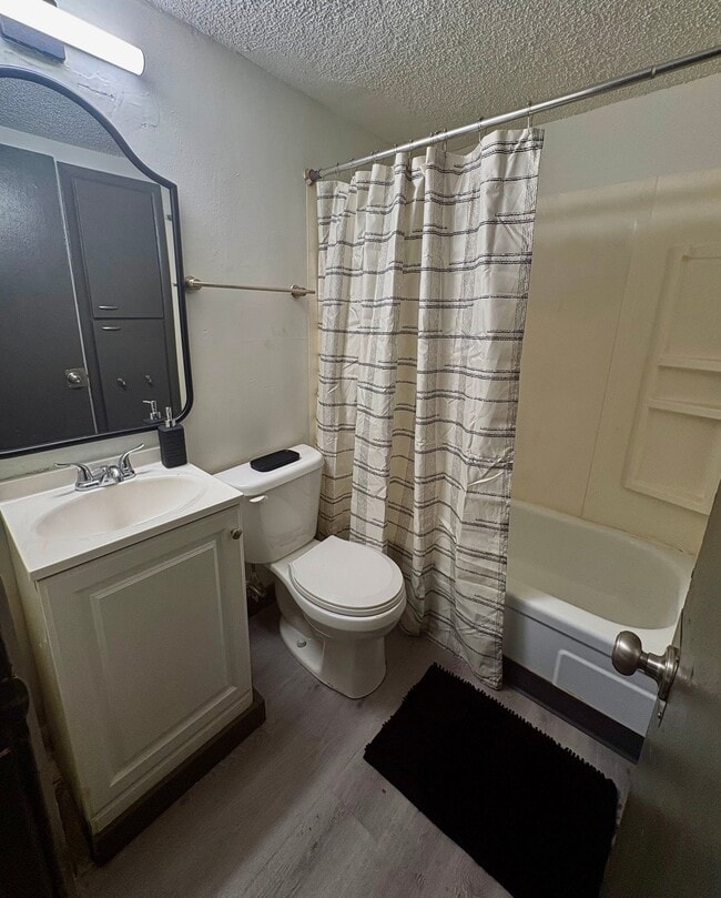 1809 Arlington Ave Unit 3