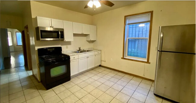 Photo - 4833 W Montana St Unit 1