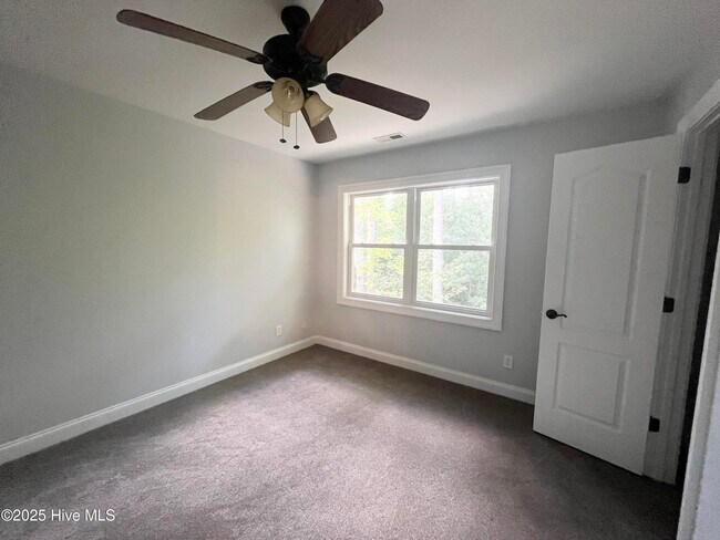 Photo - 414 Harbor Bay Dr