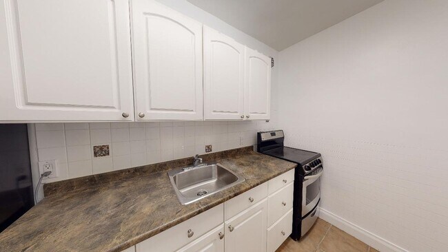 Photo - 235 Charlotte