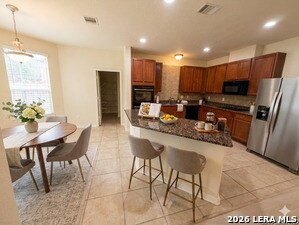 Photo - 21415 Branding Bay