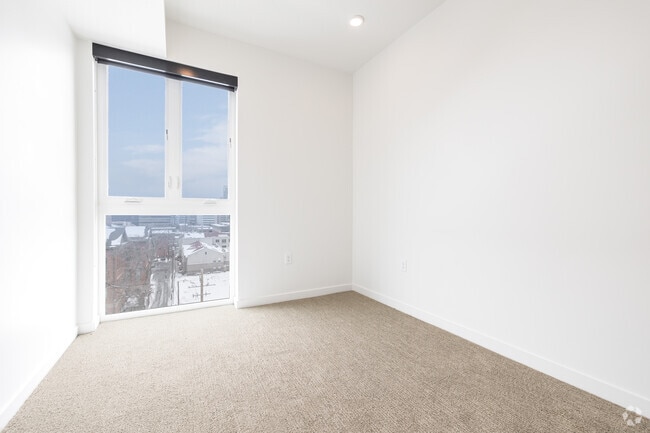 1BR, 1BR - 624SF - Bedroom