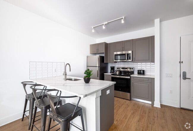 2BR, 2BA - 838SF - A - Kitchen