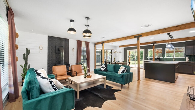 Photo - 2523 Co Rd 3303 Unit ID1019633P