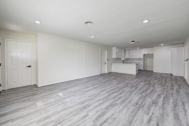 Photo - 6027 Ledbetter St