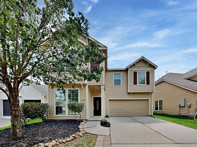Building Photo - 15818 Shoreline Terrace Dr