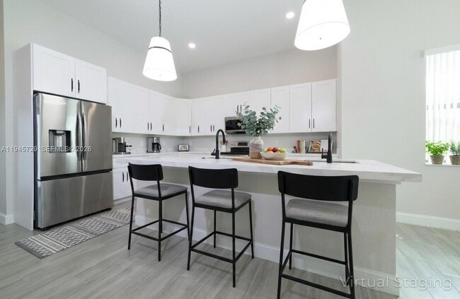 Photo - 4024 SW 52nd St