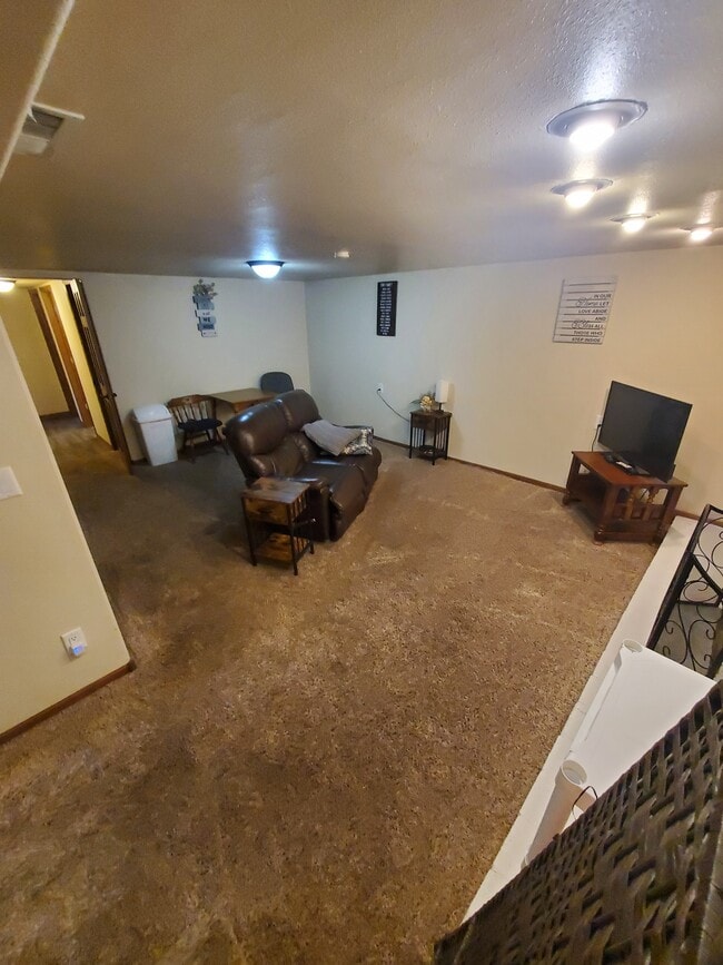 Photo - 145 Indiana St