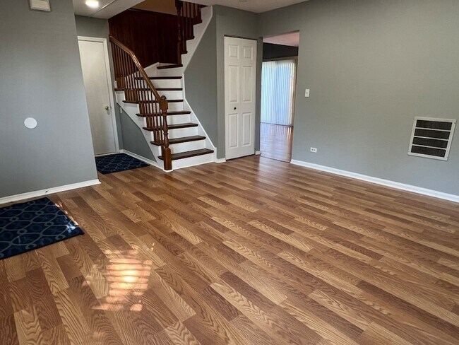 Photo - 63 Sandhurst Rd