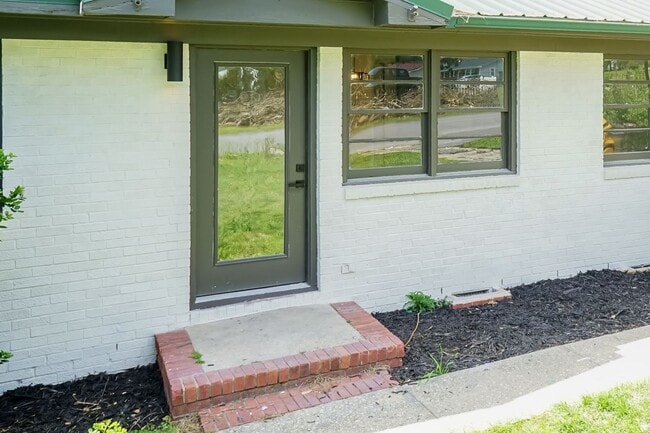 Photo - Spacious 4-Bedroom Rental – 10 Minutes from Fort Bragg & local amenities!