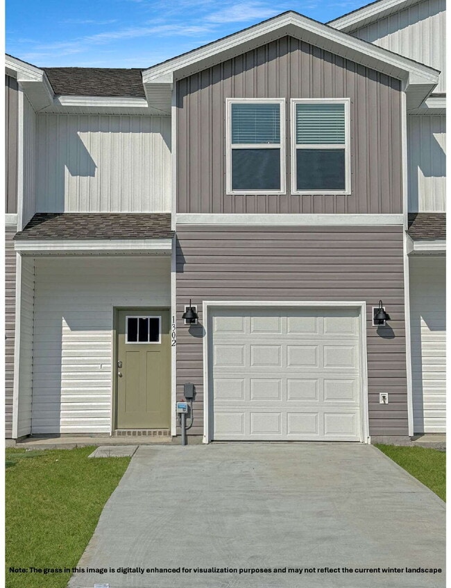 Building Photo - Modern 3BR Townhome for Rent Near NAS Pensacola – Updated & Move-In Ready