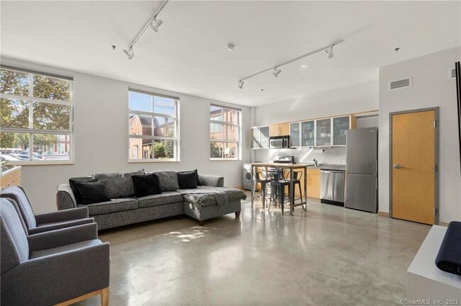 Photo - 10 Ann St Unit APT 102