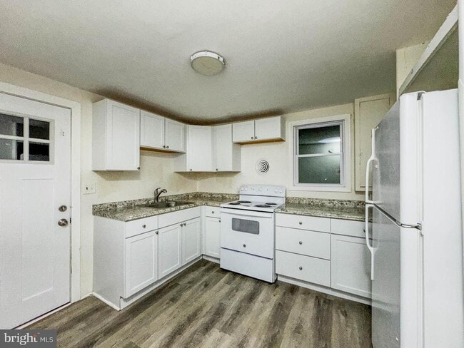 Photo - 314 N 2nd St