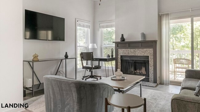 Building Photo - 2745 Holcomb Bridge Rd Unit 914