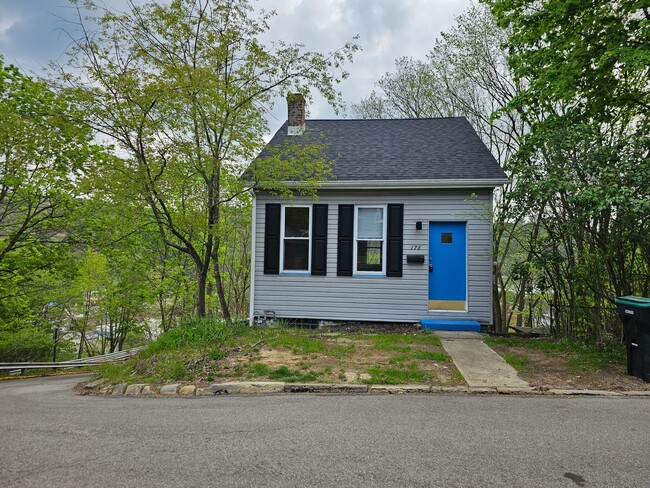 2 bedroom Cozy Bungalow in Etna! - 2 bedroom Cozy Bungalow in Etna! House