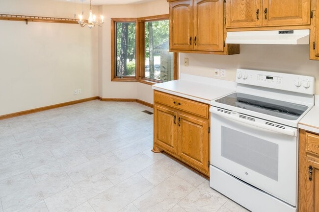 Photo - Charming 3 Bedroom, 2 Bathroom home near Lake Coronado! Call 501-922-9997 to set up a showing today!