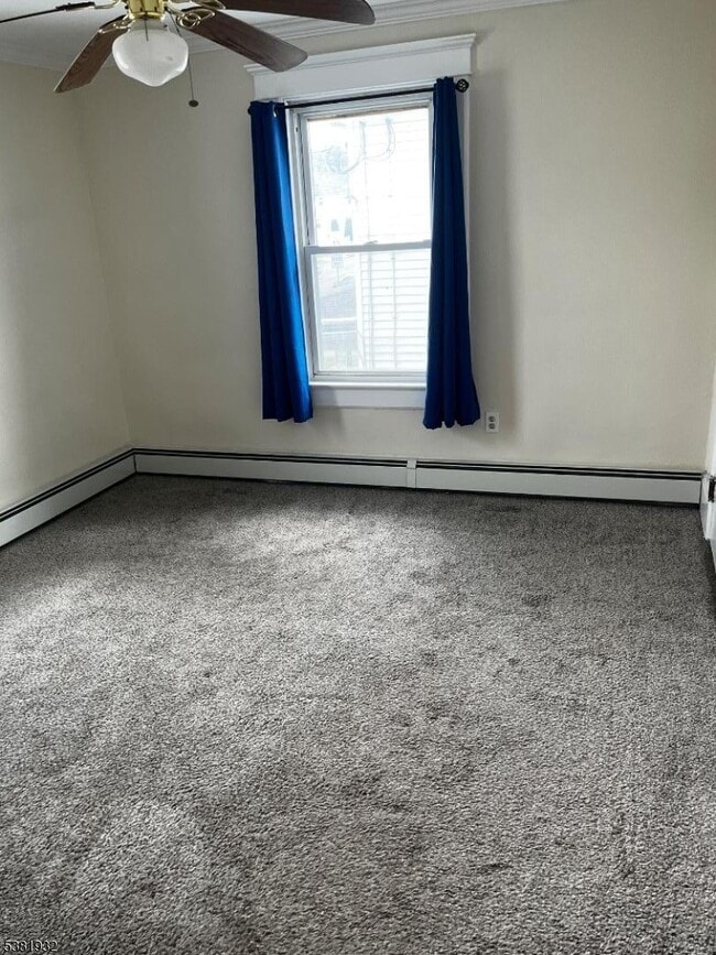 Photo - 128 W Clinton St