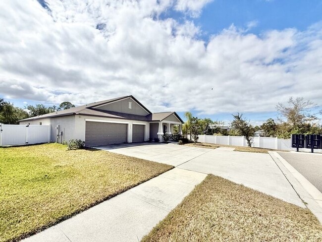 Photo - 376 Rain Berry Ave