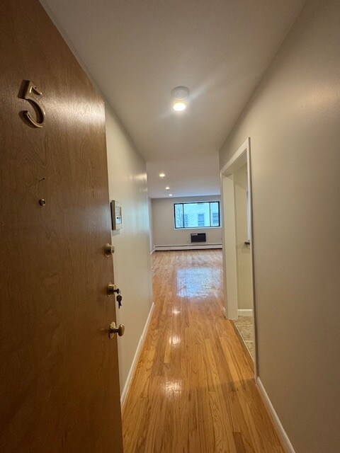 Photo - 28 Brentwood St Unidad 5