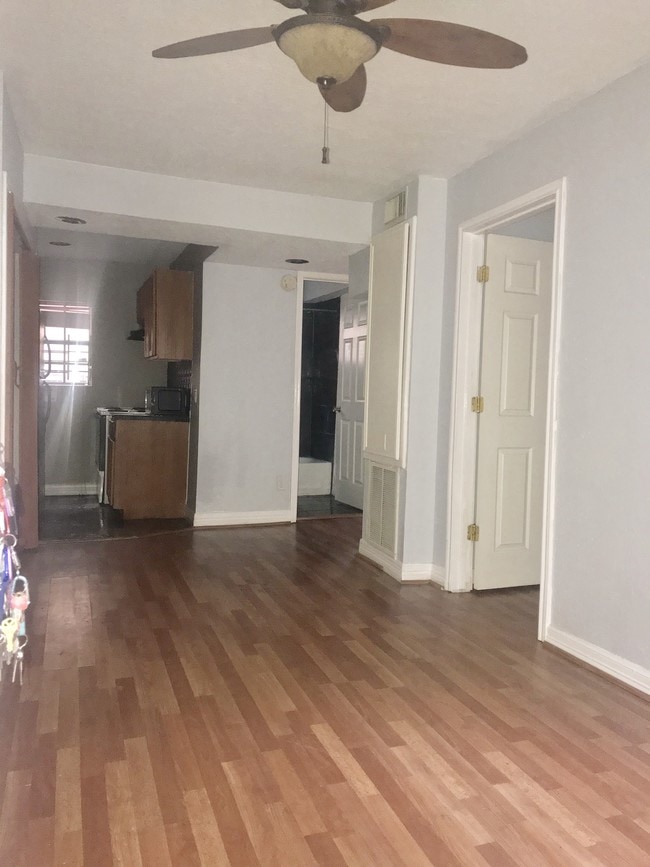 Photo - 4106 Delano St