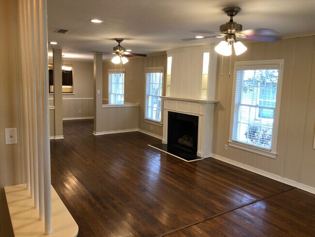 Photo - 3020 5th Ave