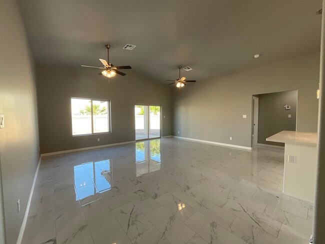 Photo - 11682 Coyote Wash St