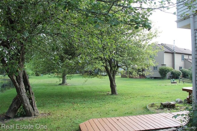 Photo - 44777 Saltz Rd
