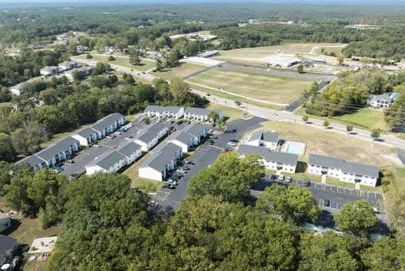 Photo - 130 Sandstone Ct