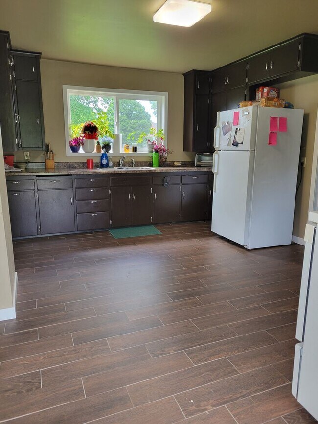 Photo - 234 S 3rd St Unit Main level