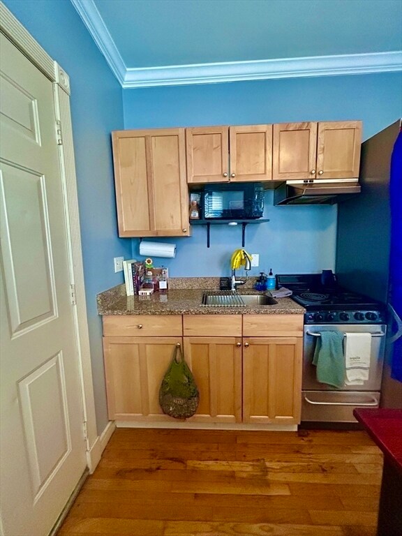 Photo - 27 Anderson St Unit 1