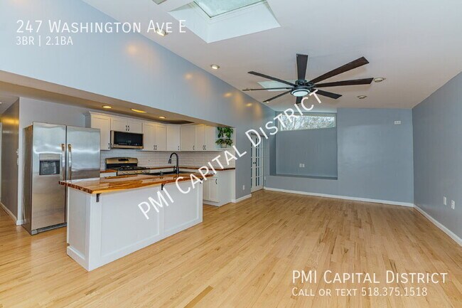 Photo - 247 Washington Ave E