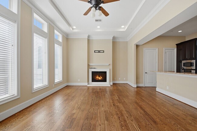 Photo - 1652 Norfolk St Unit B