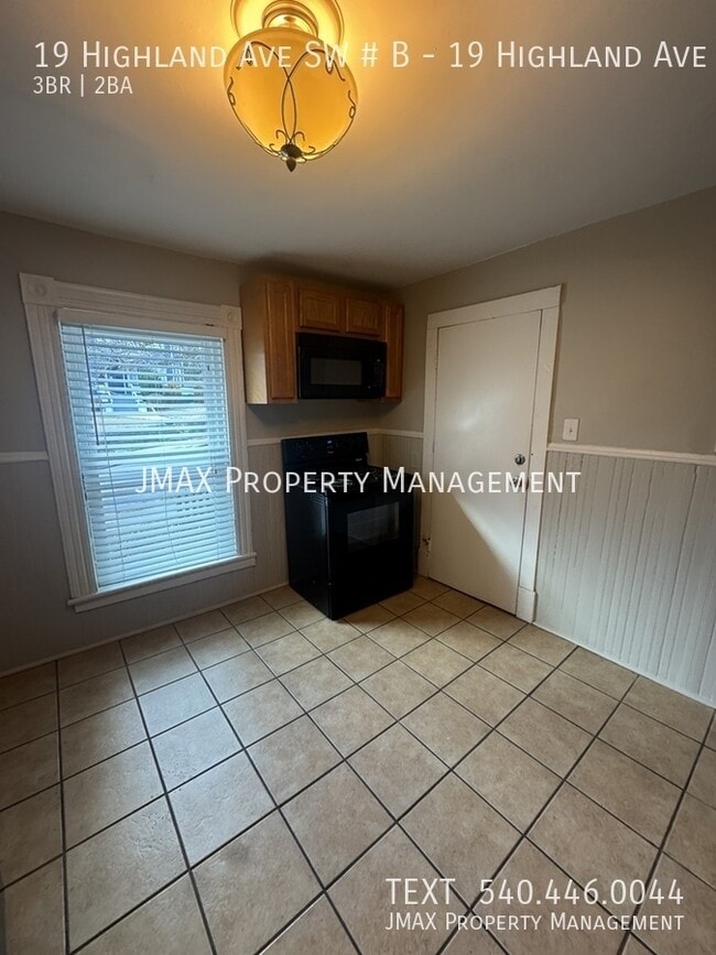 Photo - 19 Highland Ave SW Unit 19 Highland Ave SW #B