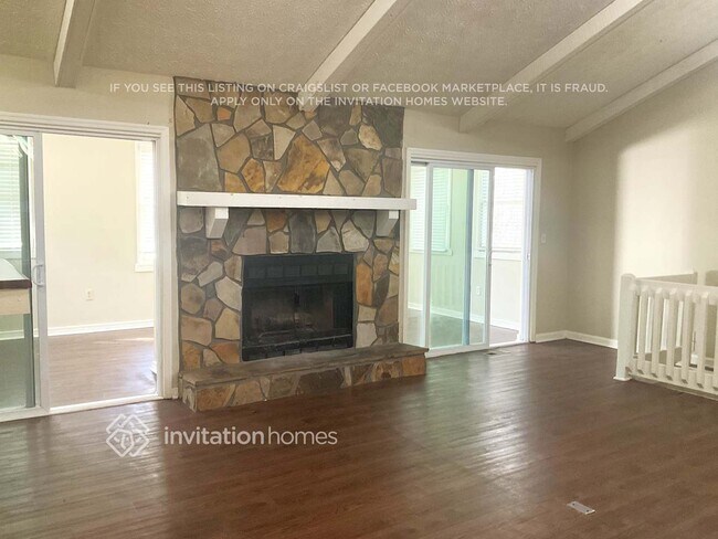 Photo - 4745 N View Rd NW