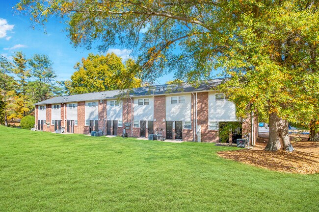 Crowders View Townhomes