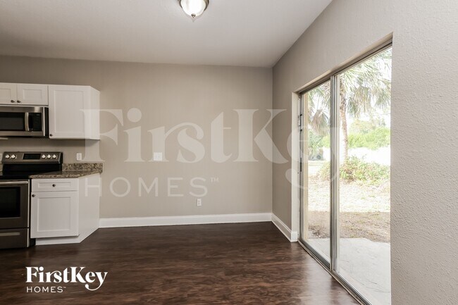 Photo - 1553 S Cranberry Blvd