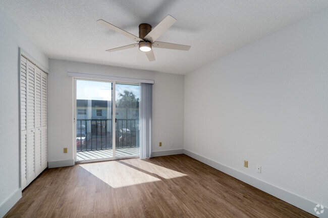 2 habitaciones, 1,5 baños, 100 m2, dormitorio principal - Hollow Brook