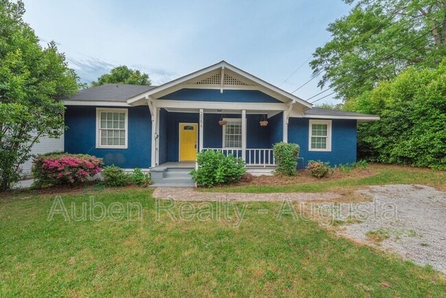 Building Photo - 2056 McDowell St