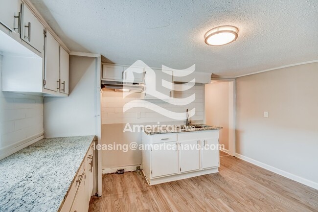 Photo - 2205 Powderly Ave SW