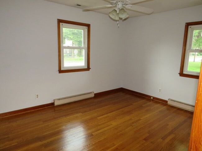 Photo - 2 Bedroom 1 Bath in Tappahannock
