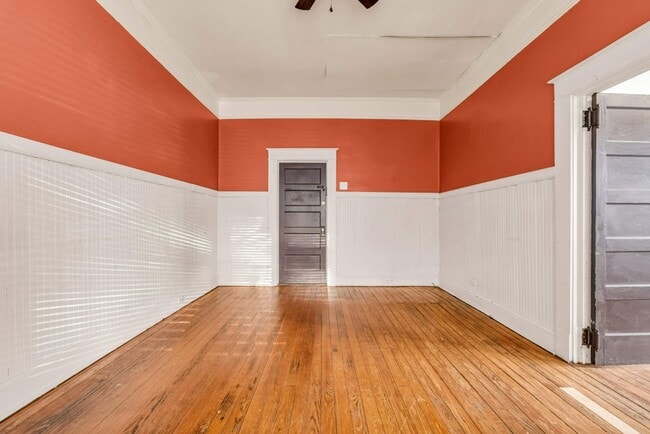 Photo - 622 4th St S