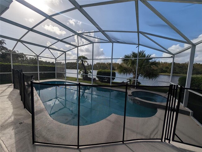 Photo - 840 Lake Biscayne Way