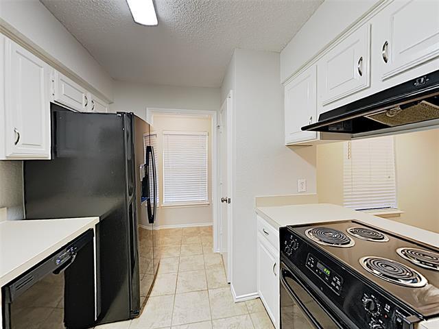 Photo - 4931 Darrow Ln