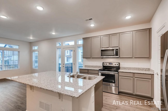 Photo - 3841 N Himalaya Rd