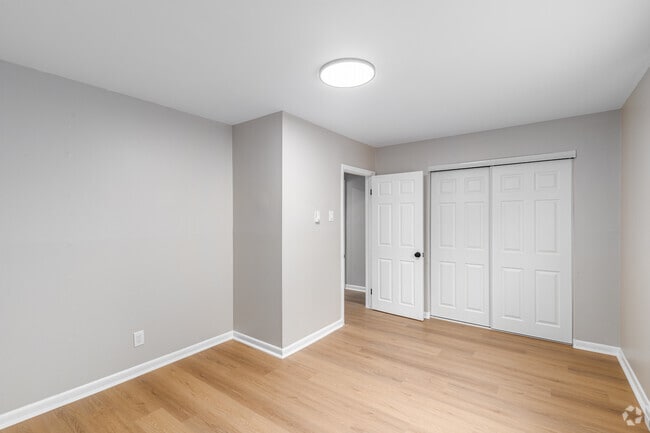 1BR, 1BA - 625SF - Bedroom