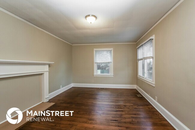 Photo - 1525 Effingham Rd