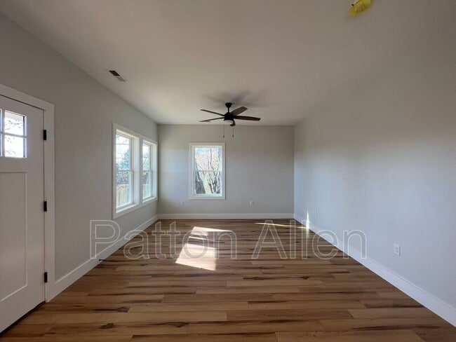 Photo - 25 Nevada Ave Unit 201