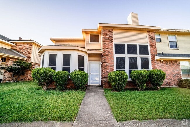 Building Photo - 1425 Danielle Dr Rental