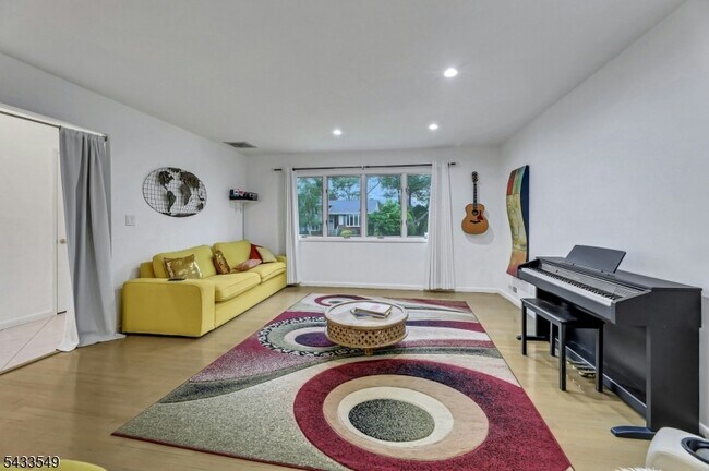 45 Kershner Pl